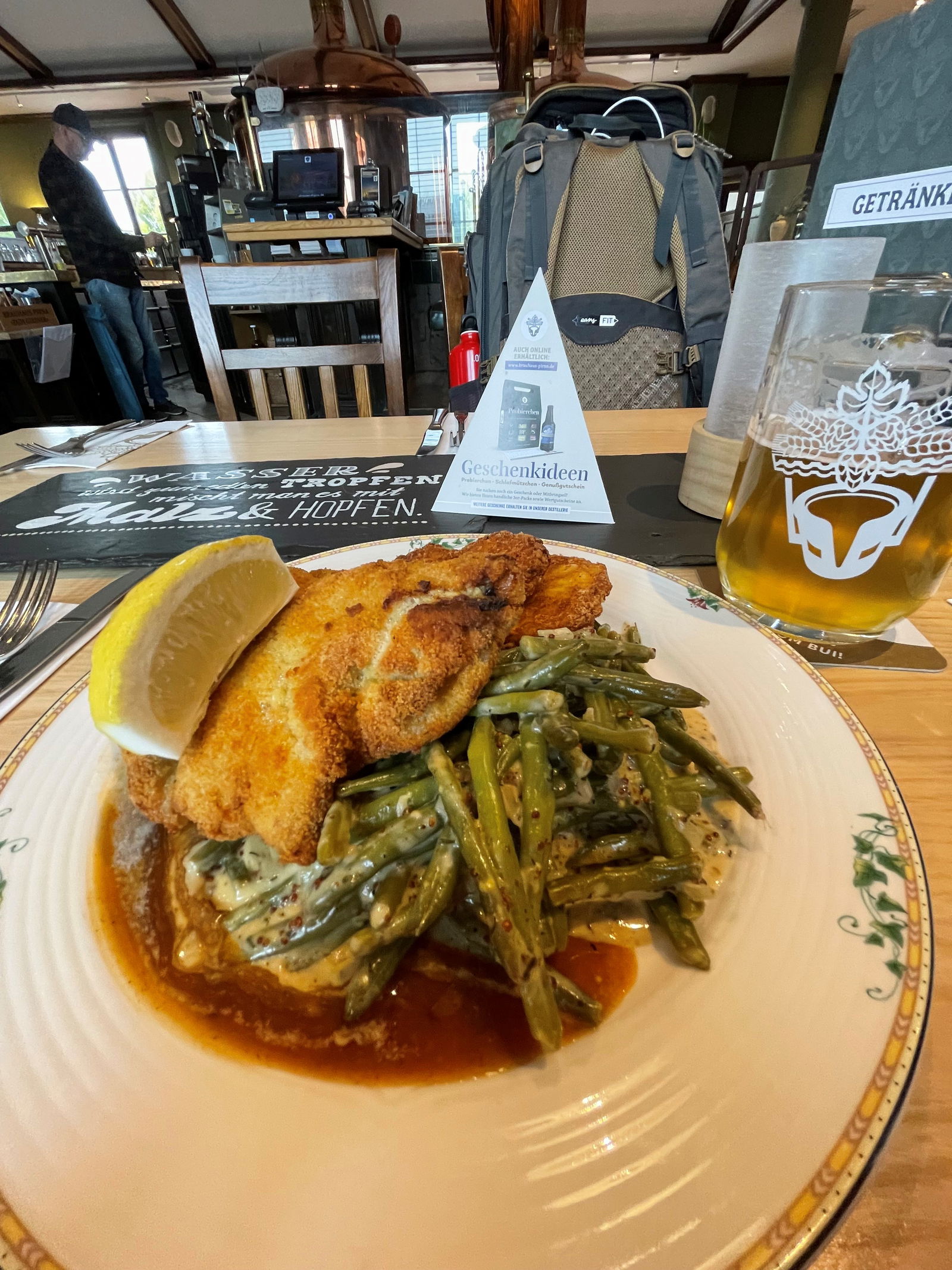 Ohne Geld Tag 1 Pirna Brauhaus Essen als Lohn