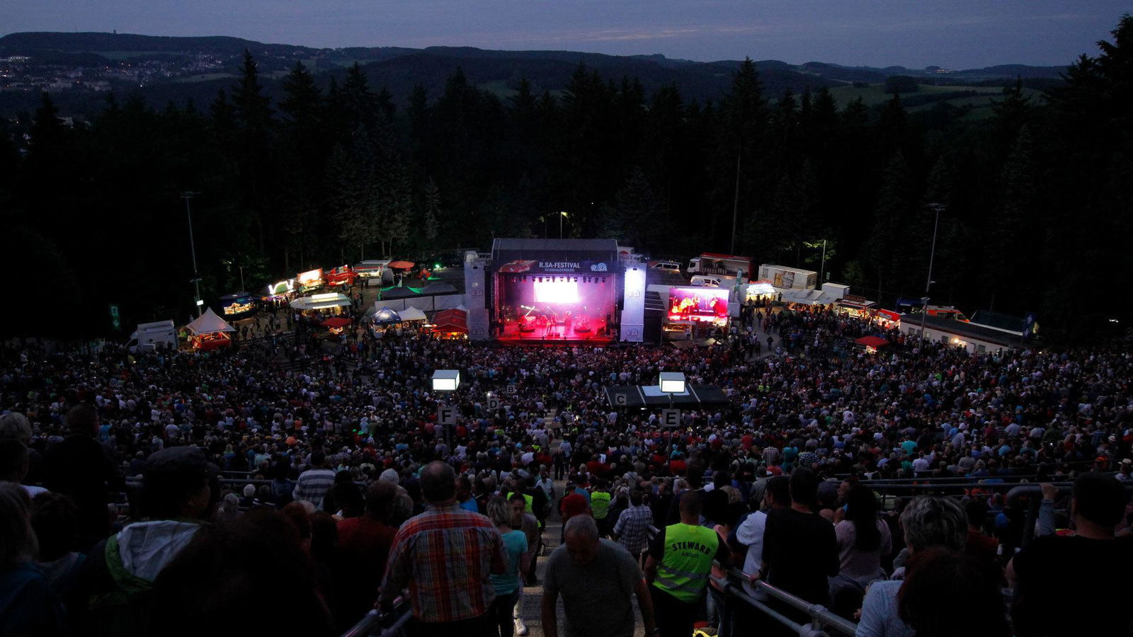 Die Waldbühne in Schwarzenberg bei Nacht