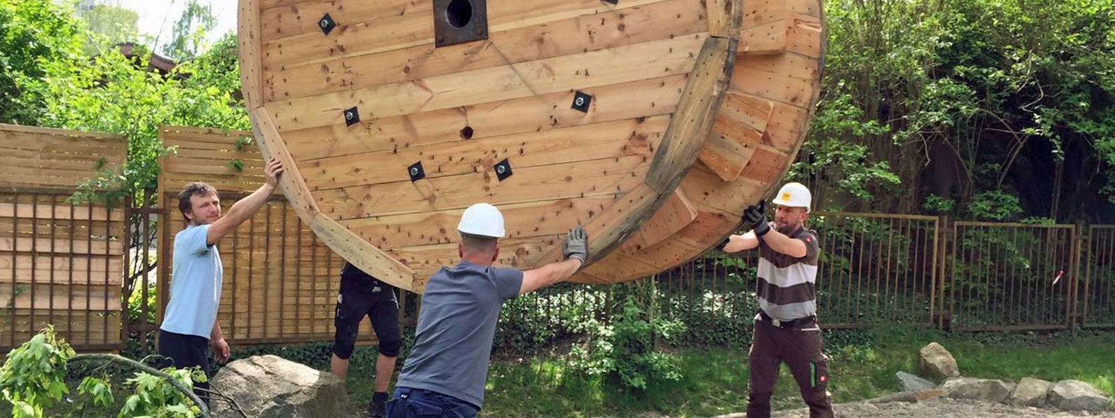 Da ist sie, die Kabelholzspule für die Kita Unikat